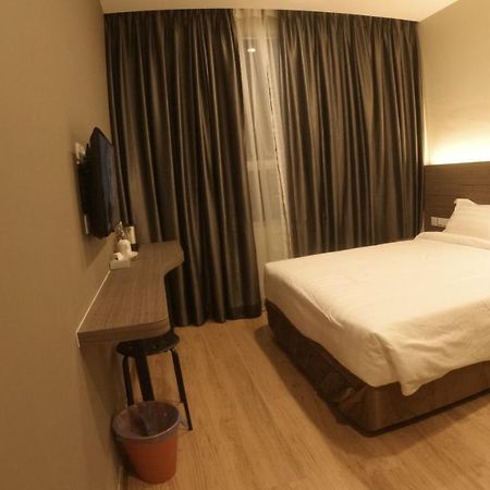 U Design Hotel Kuala Lipis Ngoại thất bức ảnh